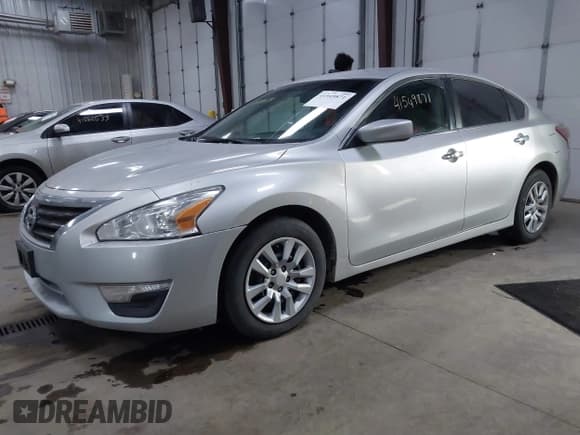 ✅ 2013 Nissan Altima S • VIN: 1N4AL3AP7DC281250 • Lot: 41549871. Wystawiony na IAAI z przebiegiem 153 783 mil. Bezpłatny archiwum sprzedaży aukcyjnych z USA i szczegółowy raport historii pojazdu na DreamBid. Zdjęcie 2.