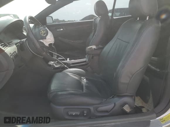 ✅ 2004 Toyota Solara SE • VIN: 4T1FA38P14U029561 • Lot: 70006385. Listed on Copart with Not provided. Free auction sales archive from the USA and detailed vehicle history report at DreamBid. Image 7.