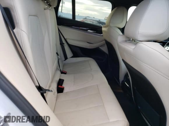 ✅ 2023 BMW X4 xDrive30i • VIN: 5UX33DT0XP9N66582 • Lot: 41864103. Wystawiony na Copart z przebiegiem 10 164 mil. Bezpłatny archiwum sprzedaży aukcyjnych z USA i szczegółowy raport historii pojazdu na DreamBid. Zdjęcie 10.