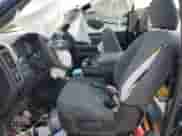 2017 Ram 1500 Express z VIN 3C6JR7AT7HG739103, wystawiony jako Copart lot #61101605 z przebiegiem 130 121 mil mil oraz Nie do naprawy • Non repairable. Historia ofert i sprzedaży dostępna na DreamBid. Obrazek 7.