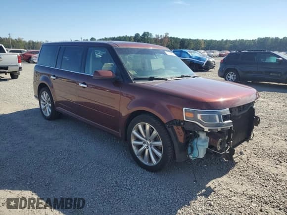 ✅ 2016 Ford Flex Limited • VIN: 2FMHK6D8XGBA17554 • Лот: 82564665. Опубликован ранее на Copart с пробегом 160 696 миль. Бесплатный доступ к архиву аукционных продаж из США и подробный отчёт об истории автомобиля на DreamBid. Изображение 4.