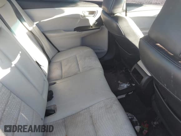 ✅ 2015 Toyota Camry SE • VIN: 4T1BF1FK7FU954389 • Lot: 43426209. Wystawiony na IAAI z przebiegiem 191 390 mil. Bezpłatny archiwum sprzedaży aukcyjnych z USA i szczegółowy raport historii pojazdu na DreamBid. Zdjęcie 8.