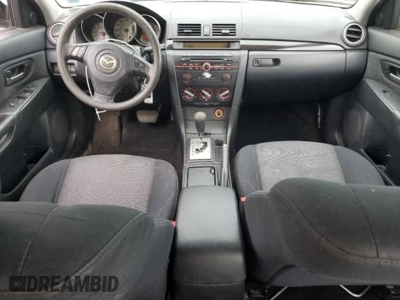 ✅ 2008 Mazda 3 i Touring • VIN: JM1BK32G981851007 • Lot: 89611675. Listed on Copart with 224,893 mi. Free auction sales archive from the USA and detailed vehicle history report at DreamBid. Image 8.