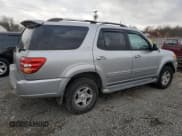 ✅ 2001 Toyota Sequoia SR5 • VIN: 5TDBT44A51S033200 • Лот: 92439515. Опубликован ранее на Copart с пробегом 370 527 миль. Бесплатный доступ к архиву аукционных продаж из США и подробный отчёт об истории автомобиля на DreamBid. Изображение 3.