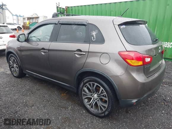 2016 Mitsubishi Outlander ES с VIN JA4AR3AW9GZ055898, выставлен на аукционе IAAI как лот 43590072 с пробегом 214 253 миль миль и . История ставок и продаж доступна на DreamBid. Изображение 3.