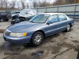 ✅ 2000 Lincoln Continental • VIN: 1LNHM97V5YY807538 • Lot: 78899234. Wystawiony na Copart z przebiegiem 126 095 mil. Bezpłatny archiwum sprzedaży aukcyjnych z USA i szczegółowy raport historii pojazdu na DreamBid. Zdjęcie 1.