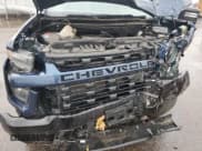 ✅ 2021 Chevrolet Silverado 2500HD Custom • VIN: 1GC4YME75MF234399 • Лот: 85123915. Опубликован ранее на Copart с пробегом Не указан. Бесплатный доступ к архиву аукционных продаж из США и подробный отчёт об истории автомобиля на DreamBid. Изображение 11.