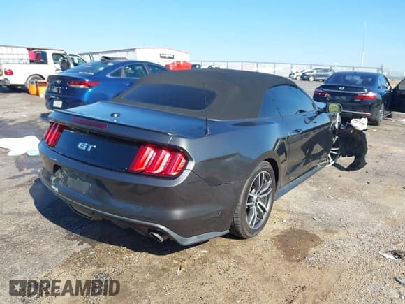 ✅ 2017 Ford Mustang GT Premium • VIN: 1FATP8FFXH5295034 • Лот: 41973926. Опубликован ранее на IAAI с пробегом 153 870 миль. Бесплатный доступ к архиву аукционных продаж из США и подробный отчёт об истории автомобиля на DreamBid. Изображение 4.