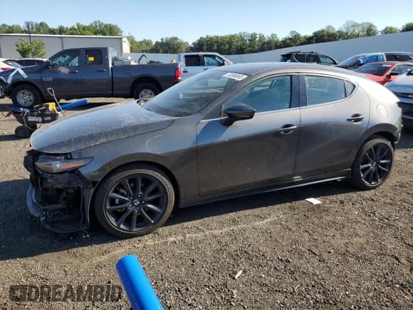 ✅ 2019 Mazda 3 Premium • VIN: JM1BPBNM4K1125558 • Лот: 70306565. Опубликован ранее на Copart с пробегом 48 060 миль. Бесплатный доступ к архиву аукционных продаж из США и подробный отчёт об истории автомобиля на DreamBid. Изображение 1.