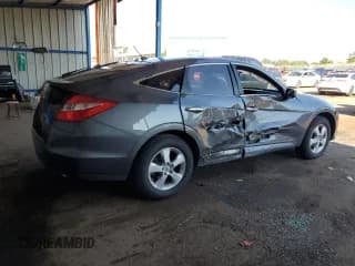 ✅ 2011 Honda Crosstour EX • VIN: 5J6TF1H32BL002733 • Lot: 70150324. Wystawiony na Copart z przebiegiem Nie podano. Bezpłatny archiwum sprzedaży aukcyjnych z USA i szczegółowy raport historii pojazdu na DreamBid. Zdjęcie 3.