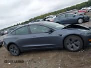 ✅ 2023 Tesla Model 3 • VIN: 5YJ3E1EA7PF699211 • Lot: 43387522. Wystawiony na IAAI z przebiegiem 16 048 mil. Bezpłatny archiwum sprzedaży aukcyjnych z USA i szczegółowy raport historii pojazdu na DreamBid. Zdjęcie 13.