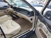 ✅ 1995 Lincoln Town Car Cartier • VIN: 1LNLM83W4SY680923 • Lot: 41996384. Listed on IAAI with 171,280 mi. Free auction sales archive from the USA and detailed vehicle history report at DreamBid. Image 5.