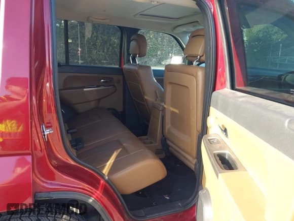 ✅ 2011 Jeep Liberty Limited • VIN: 1J4PN5GK0BW531486 • Lot: 43833653. Listed on IAAI with 200,858 mi. Free auction sales archive from the USA and detailed vehicle history report at DreamBid. Image 8.