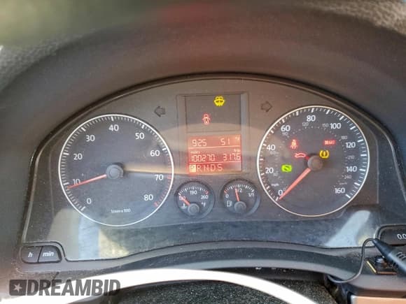 ✅ 2008 Volkswagen Rabbit S • VIN: WVWBA71K28W011427 • Lot: 94170555. Listed on Copart with 100,270 mi. Free auction sales archive from the USA and detailed vehicle history report at DreamBid. Image 9.