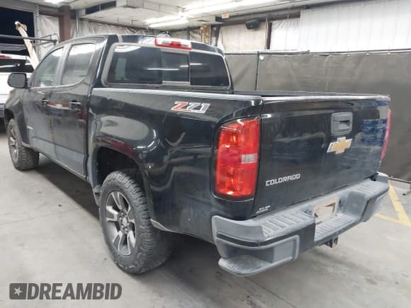 ✅ 2016 Chevrolet Colorado 4WD Z71 • VIN: 1GCGTDE38G1247903 • Лот: 43401961. Опубликован ранее на IAAI с пробегом 170 620 миль. Бесплатный доступ к архиву аукционных продаж из США и подробный отчёт об истории автомобиля на DreamBid. Изображение 3.