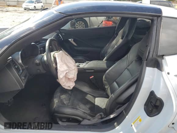 2019 Chevrolet Corvette 1LT с VIN 1G1YB2D72K5113706, выставлен на аукционе Copart как лот 71842584 с пробегом Не указан миль и Списание • Salvage title. История ставок и продаж доступна на DreamBid. Изображение 7.