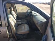 ✅ 2005 Pontiac Montana • VIN: 1GMDV33E95D121925 • Lot: 41531884. Wystawiony na IAAI z przebiegiem 196 058 mil. Bezpłatny archiwum sprzedaży aukcyjnych z USA i szczegółowy raport historii pojazdu na DreamBid. Zdjęcie 5.