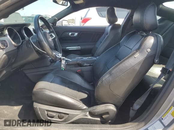 ✅ 2020 Ford Mustang EcoBoost Premium • VIN: 1FA6P8TH8L5132281 • Lot: 68915265. Listed on Copart with 74,026 mi. Free auction sales archive from the USA and detailed vehicle history report at DreamBid. Image 7.