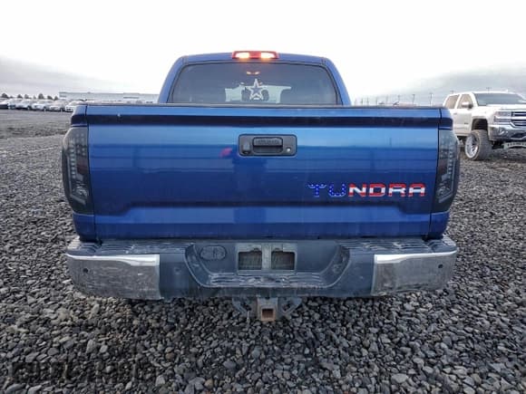 ✅ 2015 Toyota Tundra Limited • VIN: 5TFHY5F11FX442956 • Lot: 95979425. Listed on Copart with 118,510 mi. Free auction sales archive from the USA and detailed vehicle history report at DreamBid. Image 6.