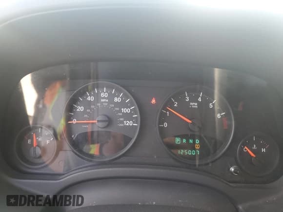 ✅ 2011 Jeep Patriot Latitude • VIN: 1J4NT1GA2BD236608 • Lot: 67423115. Listed on Copart with 125,007 mi. Free auction sales archive from the USA and detailed vehicle history report at DreamBid. Image 9.