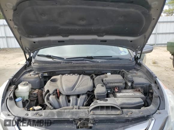 ✅ 2013 Hyundai Sonata SE • VIN: 5NPEC4AC9DH698761 • Lot: 89685955. Listed on Copart with 222,878 mi. Free auction sales archive from the USA and detailed vehicle history report at DreamBid. Image 11.