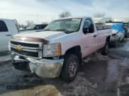 ✅ 2014 Chevrolet Silverado 2500HD Work Truck • VIN: 1GC0CVCG9EF164509 • Lot: 41623485. Wystawiony na Copart z przebiegiem 212 800 mil. Bezpłatny archiwum sprzedaży aukcyjnych z USA i szczegółowy raport historii pojazdu na DreamBid. Zdjęcie 1.