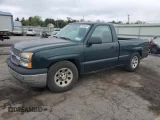 ✅ 2005 Chevrolet Silverado 1500 Work Truck • VIN: 1GCEC14X75Z138339 • Lot: 74379614. Wystawiony na Copart z przebiegiem 133 407 mil mil. Skorzystaj z bezpłatnego archiwum sprzedaży aukcyjnych z USA i zobacz szczegółowy raport historii pojazdu na DreamBid. Zdjęcie 1.