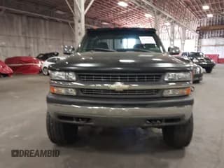 ✅ 2000 Chevrolet Silverado 2500 LS • VIN: 1GCGK29U6YE264199 • Lot: 42464527. Wystawiony na IAAI z przebiegiem 71 970 mil. Bezpłatny archiwum sprzedaży aukcyjnych z USA i szczegółowy raport historii pojazdu na DreamBid. Zdjęcie 6.