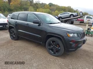 ✅ 2015 Jeep Grand Cherokee Altitude • VIN: 1C4RJFAG3FC628337 • Лот: 43512765. Опубликован ранее на IAAI с пробегом 144 102 миль. Бесплатный доступ к архиву аукционных продаж из США и подробный отчёт об истории автомобиля на DreamBid. Изображение 1.