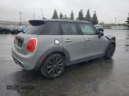 ✅ 2017 MINI Hardtop 4 Door Cooper S • VIN: WMWXU3C56H2D32634 • Lot: 92745675. Wystawiony na Copart z przebiegiem 72 169 mil. Bezpłatny archiwum sprzedaży aukcyjnych z USA i szczegółowy raport historii pojazdu na DreamBid. Zdjęcie 3.