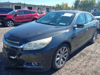 2014 Chevrolet Malibu LTZ z VIN 1G11H5SL2EF300413, wystawiony jako IAAI lot #43411797 z przebiegiem 217 978 mil mil oraz . Historia ofert i sprzedaży dostępna na DreamBid. Obrazek 6.