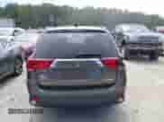 2018 Mitsubishi Outlander SE with VIN JA4AD3A38JZ018658, listed as a IAAI auction lot 43073998 with 118,207 mi miles and . Bid and sale history available at DreamBid. Image 16.