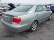 ✅ 2005 Toyota Camry LE • VIN: 4T1BF32K75U592449 • Lot: 43629630. Wystawiony na IAAI z przebiegiem 292 604 mil. Bezpłatny archiwum sprzedaży aukcyjnych z USA i szczegółowy raport historii pojazdu na DreamBid. Zdjęcie 4.
