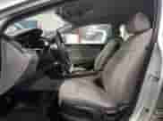 2018 Hyundai Sonata SE с VIN 5NPE24AF5JH611575, выставлен на аукционе Copart как лот 90310695 с пробегом 86 940 миль миль и Списание • Salvage title. История ставок и продаж доступна на DreamBid. Изображение 7.