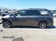 ✅ 2012 Toyota Sienna SE • VIN: 5TDXK3DC5CS232979 • Лот: 43136504. Опубликован ранее на IAAI с пробегом 198 231 миль. Бесплатный доступ к архиву аукционных продаж из США и подробный отчёт об истории автомобиля на DreamBid. Изображение 14.