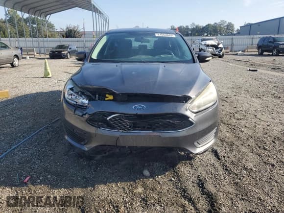 ✅ 2017 Ford Focus SE • VIN: 1FADP3K20HL279009 • Lot: 81063045. Listed on Copart with 115,853 mi. Free auction sales archive from the USA and detailed vehicle history report at DreamBid. Image 5.