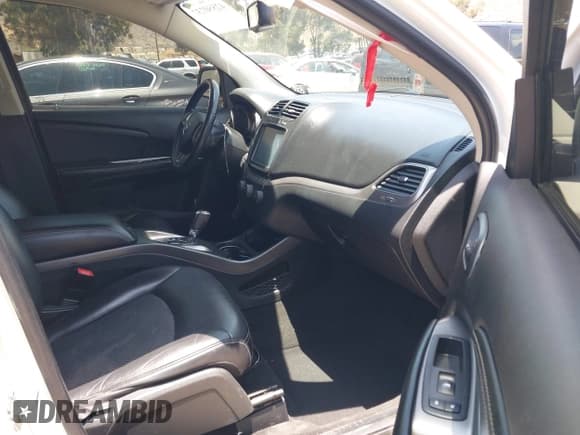 ✅ 2017 Dodge Journey Crossroad Plus • VIN: 3C4PDDGG5HT618426 • Lot: 42550737. Listed on IAAI with 105,708 mi. Free auction sales archive from the USA and detailed vehicle history report at DreamBid. Image 5.