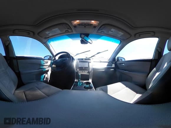 ✅ 2017 Toyota Camry XLE • VIN: 4T1BF1FK1HU697961 • Лот: 42699969. Опубликован ранее на IAAI с пробегом 95 293 миль. Бесплатный доступ к архиву аукционных продаж из США и подробный отчёт об истории автомобиля на DreamBid. Изображение 18.