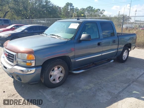 ✅ 2006 GMC Sierra 1500 SLE1 • VIN: 2GTEC13Z361333707 • Lot: 43790725. Listed on IAAI with 172,849 mi. Free auction sales archive from the USA and detailed vehicle history report at DreamBid. Image 2.