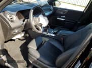 ✅ 2021 Mercedes-Benz GLB 250 • VIN: W1N4M4GB1MW092509 • Lot: 47016463. Wystawiony na Copart z przebiegiem 15 309 mil. Bezpłatny archiwum sprzedaży aukcyjnych z USA i szczegółowy raport historii pojazdu na DreamBid. Zdjęcie 7.