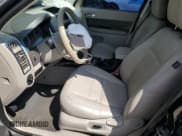 ✅ 2009 Ford Escape Hybrid • VIN: 1FMCU49359KA95447 • Lot: 70520245. Listed on Copart with 255,306 mi. Free auction sales archive from the USA and detailed vehicle history report at DreamBid. Image 7.