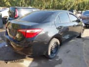 ✅ 2018 Toyota Corolla SE • VIN: 5YFBURHEXJP838173 • Lot: 43375037. Listed on IAAI with 146,927 mi. Free auction sales archive from the USA and detailed vehicle history report at DreamBid. Image 4.