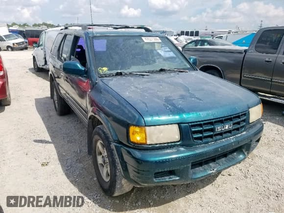 ✅ 1999 Isuzu Rodeo S • VIN: 4S2CK58W6X4366887 • Lot: 47527309. Listed on Copart with 177,199 mi. Free auction sales archive from the USA and detailed vehicle history report at DreamBid. Image 1.