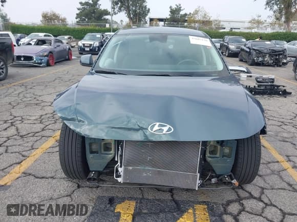 ✅ 2024 Hyundai Ioniq 5 SEL • VIN: KM8KN4DE1RU291522 • Lot: 43607138. Listed on IAAI with 20,727 mi. Free auction sales archive from the USA and detailed vehicle history report at DreamBid. Image 13.