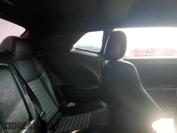 ✅ 2009 Dodge Challenger R/T • VIN: 2B3LJ54TX9H587457 • Lot: 78522144. Wystawiony na Copart z przebiegiem 145 727 mil. Bezpłatny archiwum sprzedaży aukcyjnych z USA i szczegółowy raport historii pojazdu na DreamBid. Zdjęcie 10.