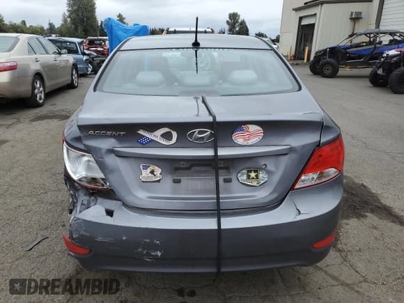✅ 2016 Hyundai Accent SE • VIN: KMHCT4AE4GU103233 • Лот: 71652324. Опубликован ранее на Copart с пробегом 49 497 миль. Бесплатный доступ к архиву аукционных продаж из США и подробный отчёт об истории автомобиля на DreamBid. Изображение 6.