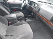 ✅ 1998 Jeep Grand Cherokee Laredo • VIN: 1J4GZ58S2WC249411 • Lot: 43873044. Listed on IAAI with 141,015 mi. Free auction sales archive from the USA and detailed vehicle history report at DreamBid. Image 5.