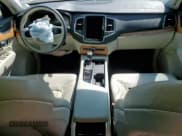 ✅ 2021 Volvo XC90 Momentum • VIN: YV4102CK3M1691695 • Лот: 84833295. Опубликован ранее на Copart с пробегом Не указан. Бесплатный доступ к архиву аукционных продаж из США и подробный отчёт об истории автомобиля на DreamBid. Изображение 8.