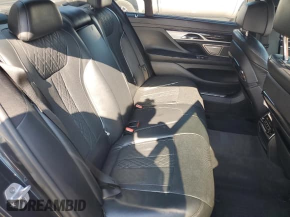 ✅ 2016 BMW 7 Series 750i • VIN: WBA7F0C57GGM20857 • Lot: 61143845. Listed on Copart with 141,313 mi. Free auction sales archive from the USA and detailed vehicle history report at DreamBid. Image 10.