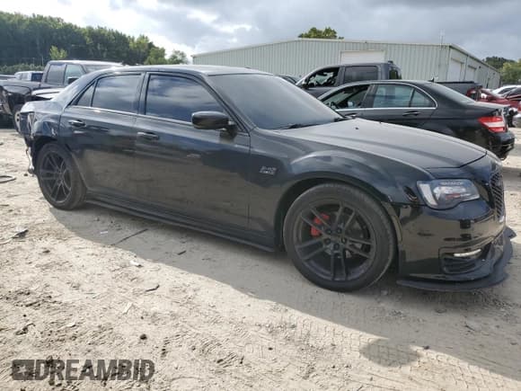 ✅ 2017 Chrysler 300 S Alloy Edition • VIN: 2C3CCABT1HH552376 • Lot: 69817584. Listed on Copart with 123,534 mi. Free auction sales archive from the USA and detailed vehicle history report at DreamBid. Image 4.